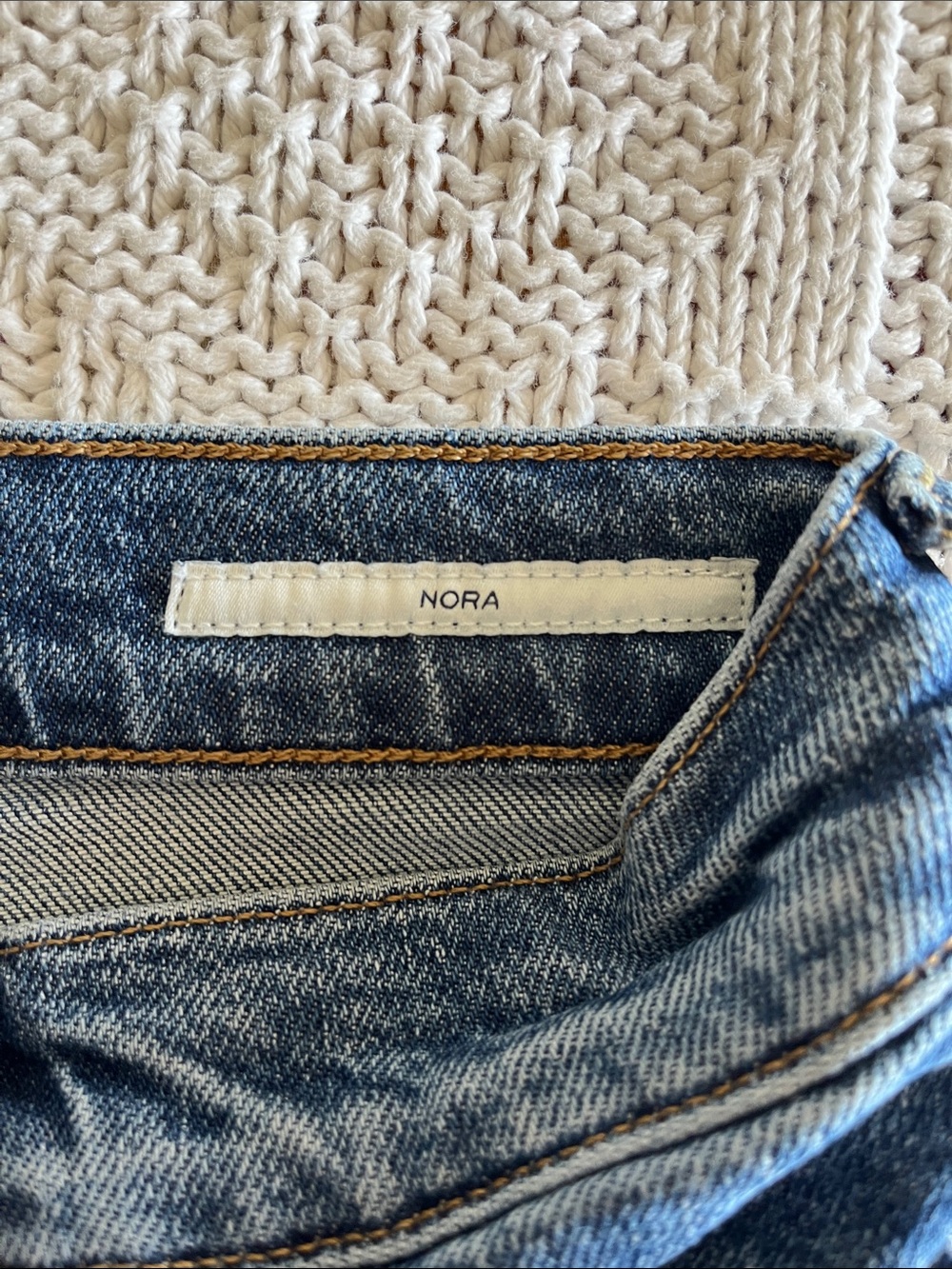 Citizens of Humanity Nora Trouser Leg Jeans in Benson Sz 28 - Picture 5 of 16